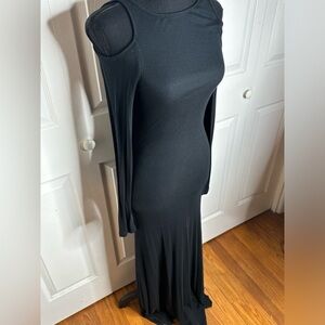 NWOT Silence + Noise Xandra Knit Cold Shoulder Maxi Dress Black Size Medium
